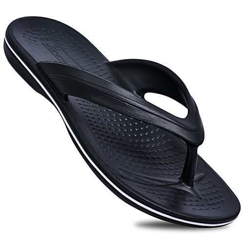 Buy Paragon Mens Black Flip-Flops Online at Best Price of Rs 379