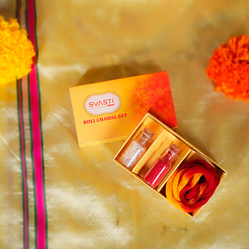 Buy Svasti Roli Chawal Set With Thread, Rice & Kumkum Tikka Combo