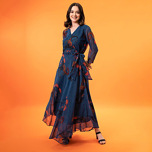 Buy Fashion2wear Women Floral Printed V Neck Fit & Flare Maxi Dress - Blue Online at Best Price of Rs 2499 - bigbasket Buy Fashion2wear Women Floral Printed V Neck Fit & Flare Maxi Dress - Blue Online at Best Price of Rs 2499 - bigbasket