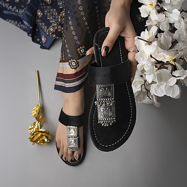 Flat Sandals Shoetopia Online Buy Black Flat Sandals For Women By