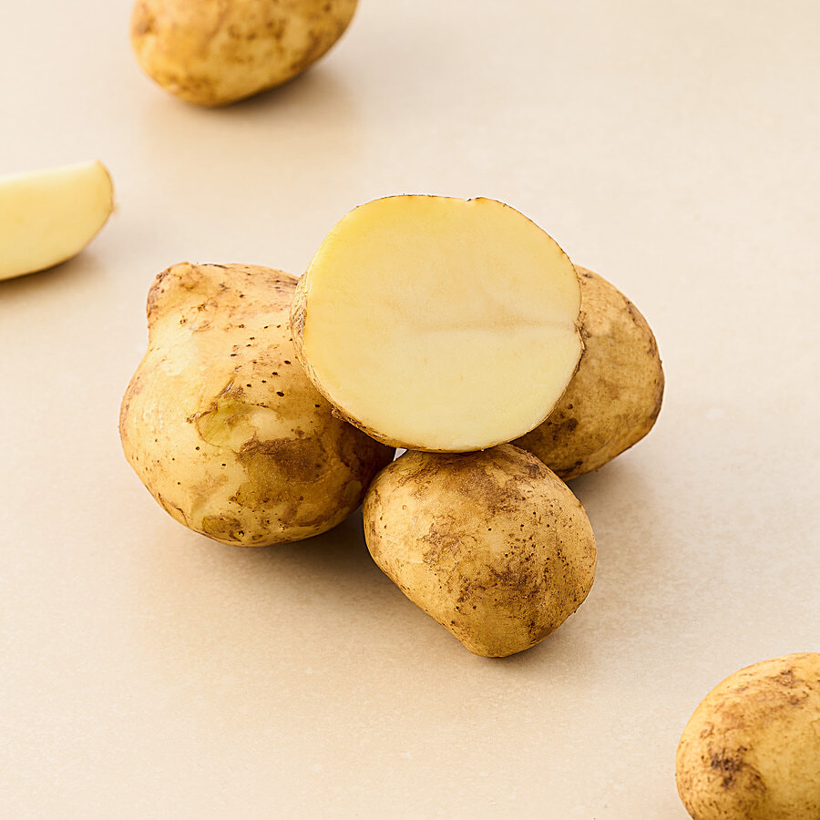 fresho! Potato - Fresh Crop - Daily Veggies (Aloo, Onion, Tomato) on OZO Mart